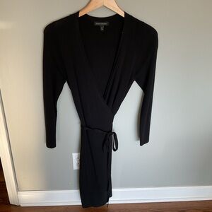 Banana Republic Black Sheath Dress Long Sleeve V-Neck